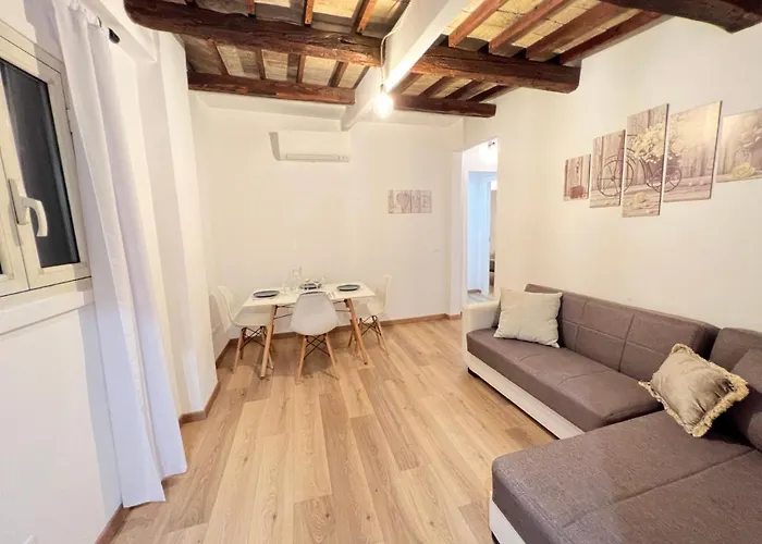 Apartment New Opening! Marvelous With Pantheon View